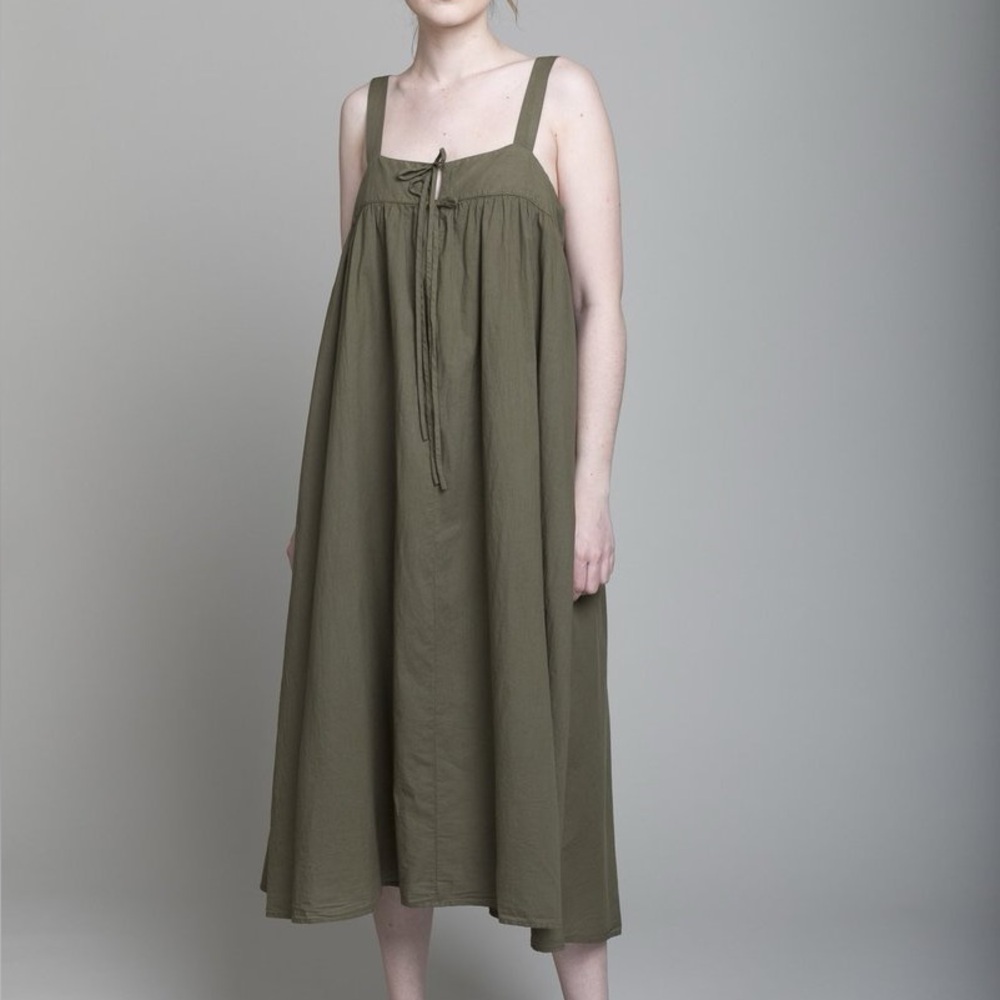 XiRENA Sage Green Sundress nwot